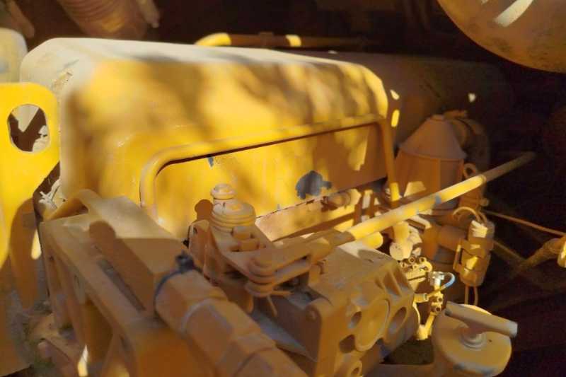 OmecoHub - Immagine CATERPILLAR 953B